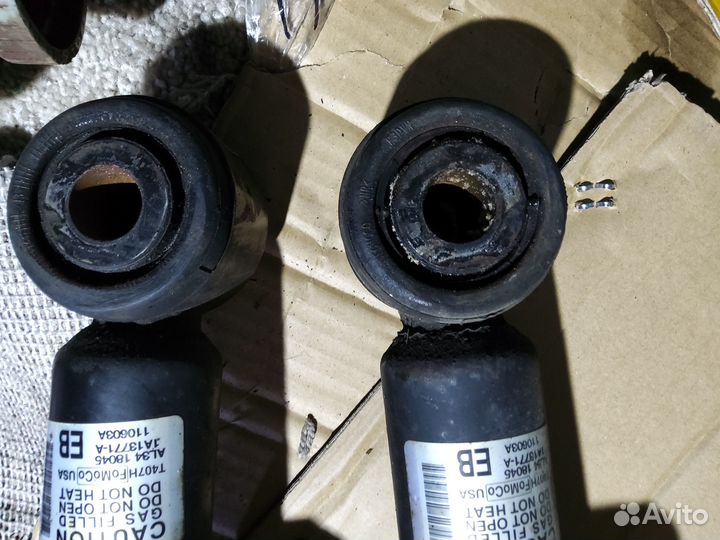 Амортизатор передний Ford F-150 08-14