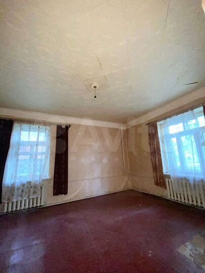 Комната 21,8 м² в 3-к., 1/2 эт.