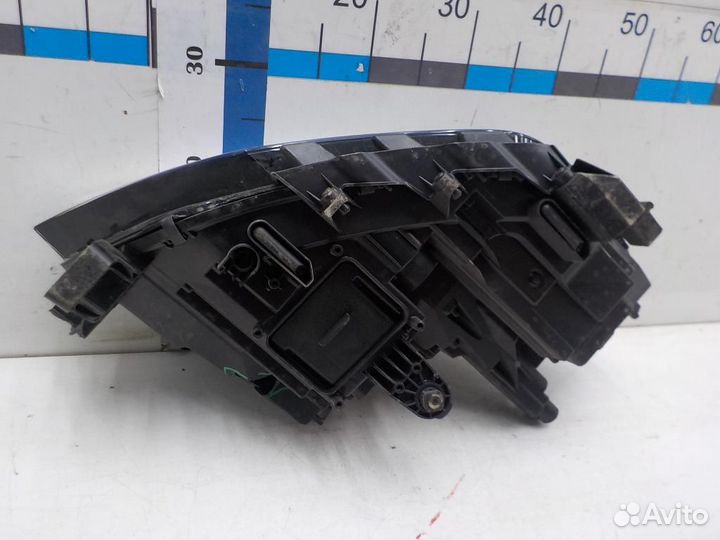 Фара левая Volkswagen Polo