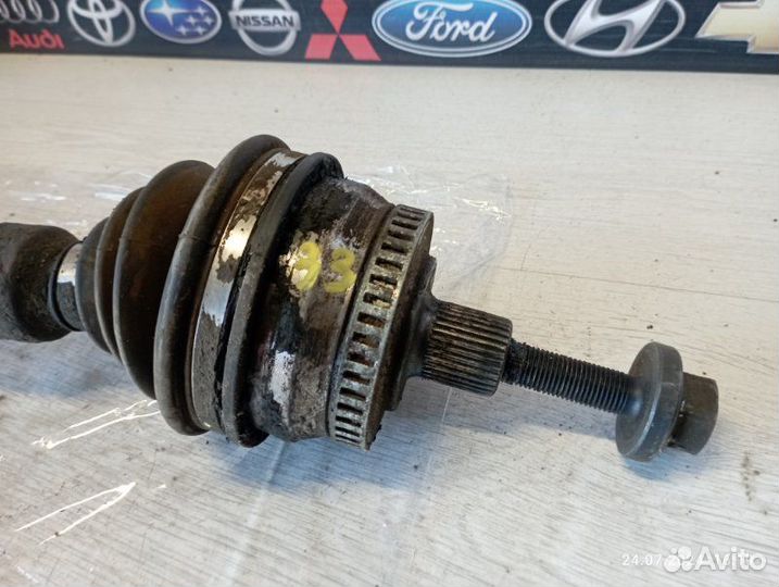 Привод передний Audi A4 B5 2000