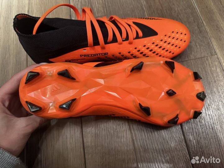 Бутсы Adidas predator оранживые