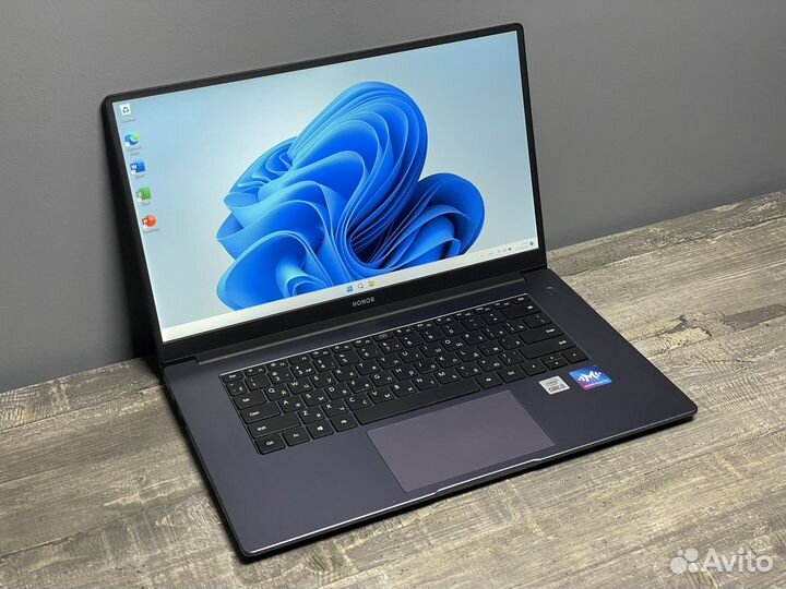 Ноутбук Honor MagicBook 15 Intel I3 10110U 8/256