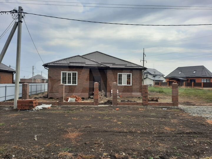 Дом 100 м² на участке 9 сот.