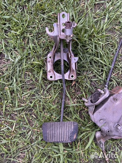 В разборе toyota cresta x90 креста 90 марк чайзер