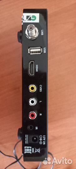 Цифровая спутниковая Full HD приставка