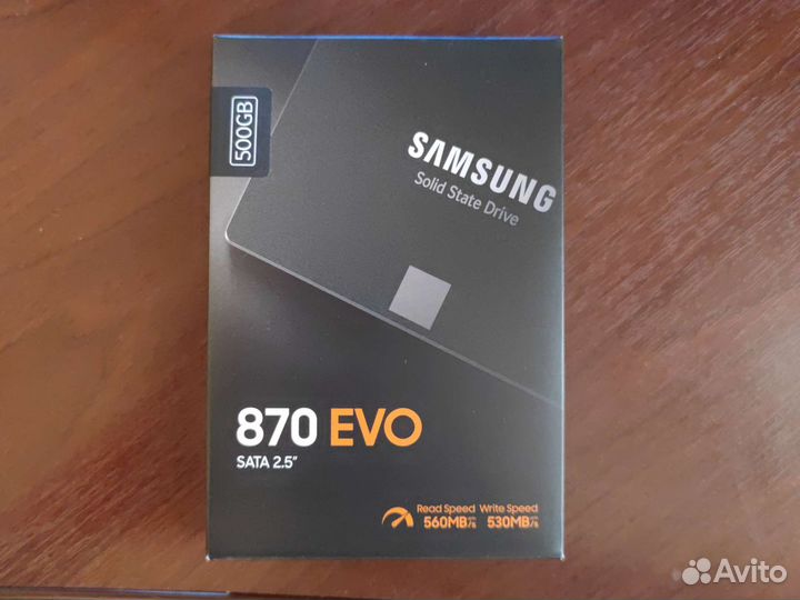 Ssd samsung 870 evo 500. Samsung 870 EVO 500gb. Samsung 870 EVO 500gb Crystal. Samsung 870 EVO 500gb Living.