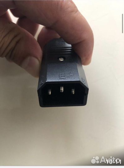 Сетевая вилка