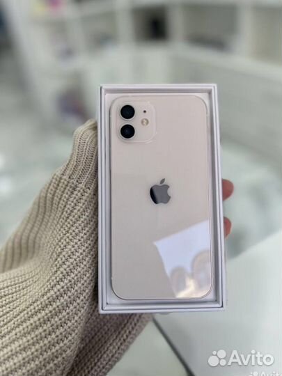 iPhone 12, 256 ГБ