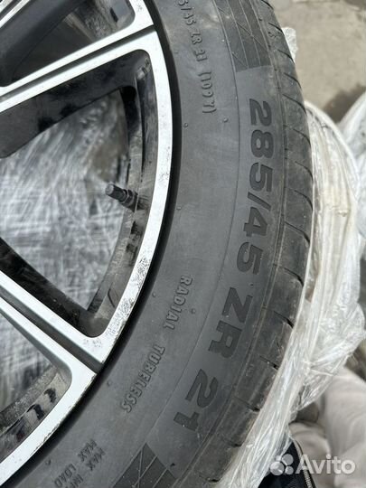 Continental ContiSportContact 5P 285/45 R21 и 325/40 R21 113Y