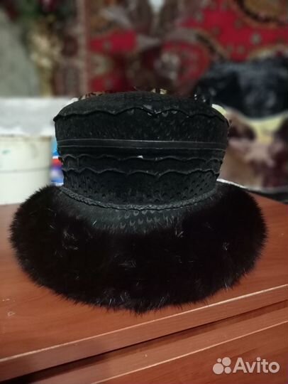 Шапки из натурального меха пакетом