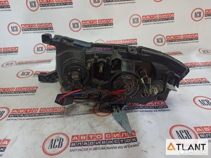 Фара правая nissan cedric