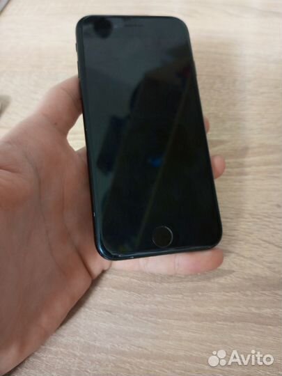 iPhone 7, 128 ГБ