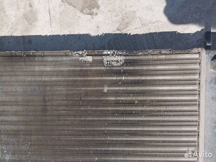 Радиатор охлаждения двигателя Opel astra g