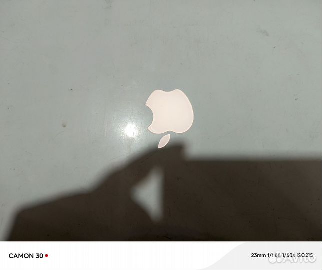 Macbook 13 inch mid 2010