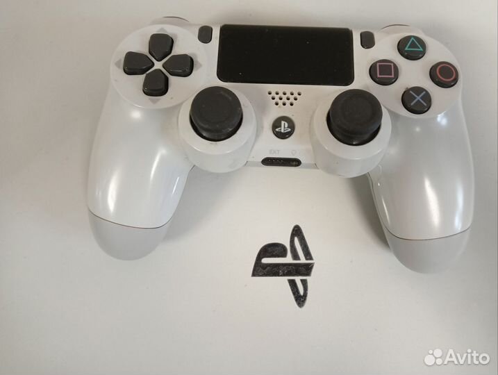 Sony PS4 pro белая