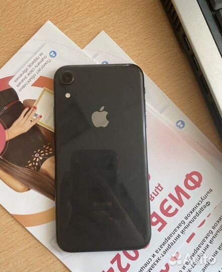 iPhone Xr, 64 ГБ