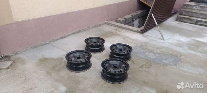 Диски r15 на volkswagen polo