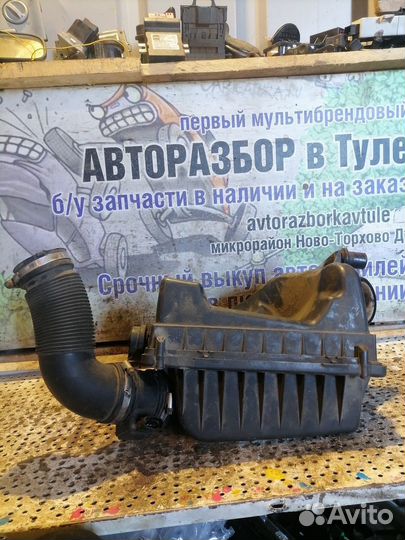 Корпус воздушного фильтра Opel Astra