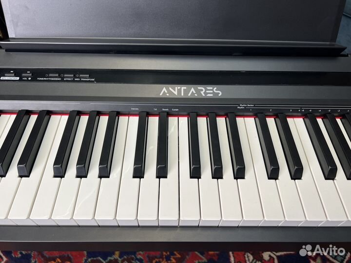 Цифровое пианино