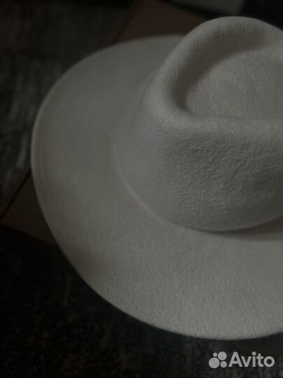 Шляпа фетровая женская