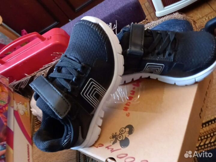 Кросовки р 28, 27