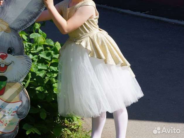 Продам нарядное платье
