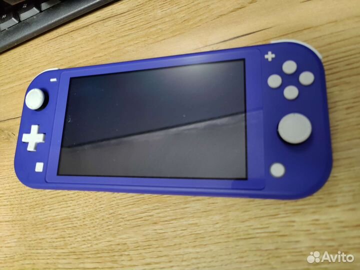 Nintendo switch lite новая