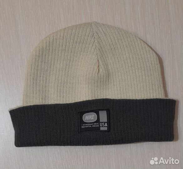 Двусторонняя шапка nike