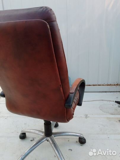 Кожанное кресло, коричн кожа