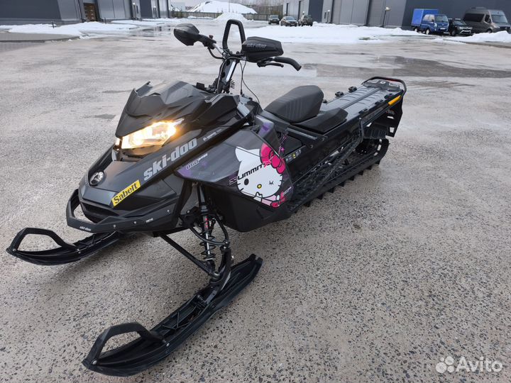 Продам BRP Ski Doo Summit X 165