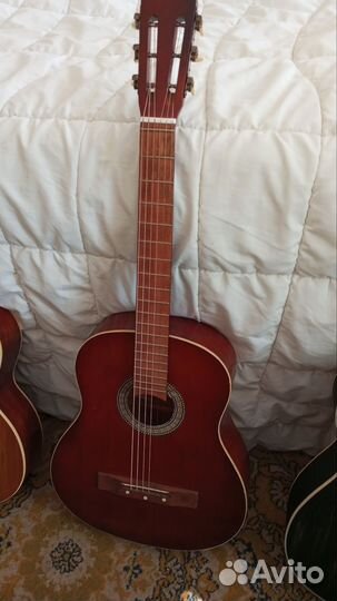 Акустическая гитара