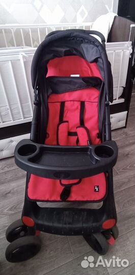 Продам прогулочную коляску