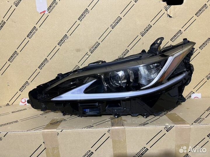 Фара левая Lexus Es 7
