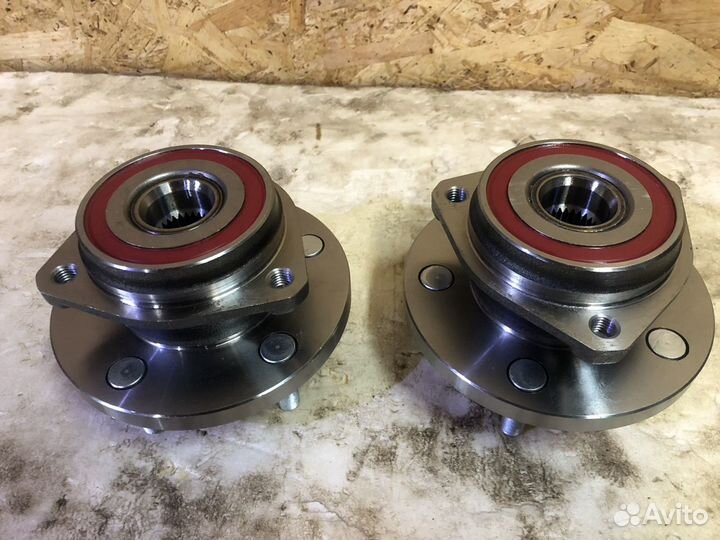 Ступица переднего колеса на jeep grand cherokee WJ