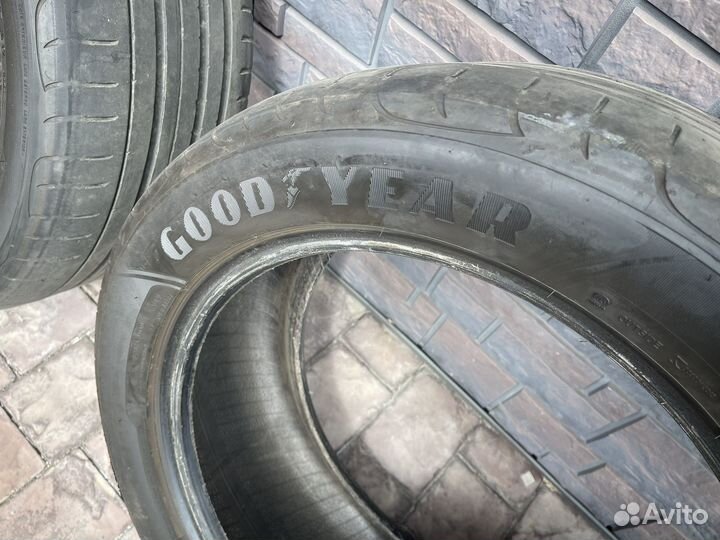 Goodyear Eagle F1 Asymmetric SUV 4x4 285/45 R20 112