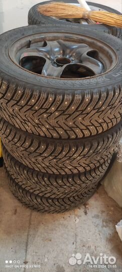 Продам колеса бу 215/55/16