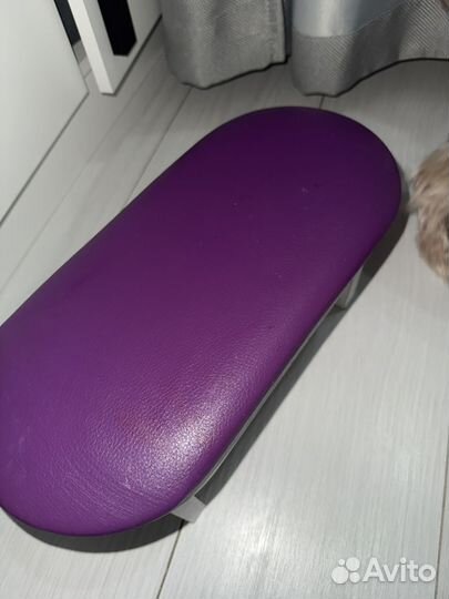 Подставка для рук маникюр