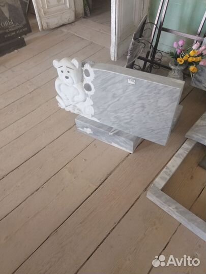 Ретальные услуги Памятники