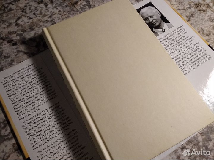 Книга о немцах К. фон Кроков