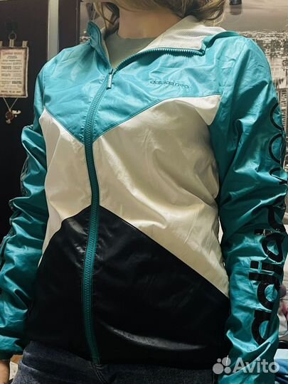 Ветровка adidas neo