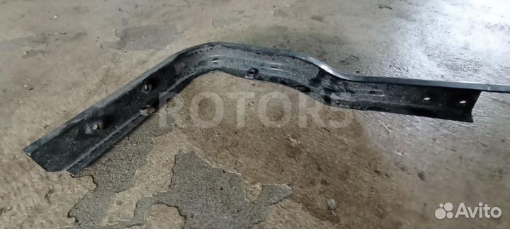 Кронштейн крыла правый Volvo FH 3 2015 84094870