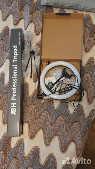 Кольцевая лампа со штативом бу