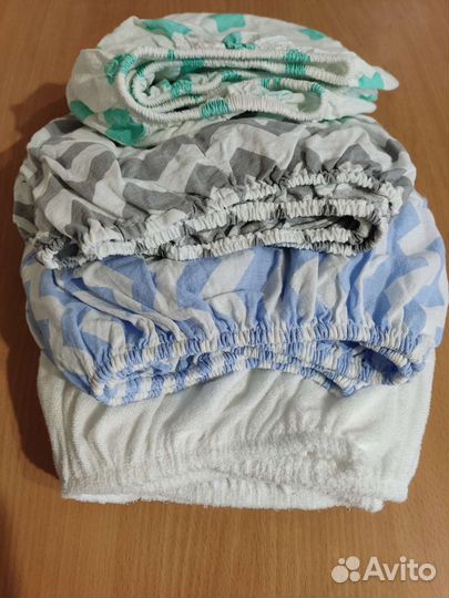 Простынь на резинке на детскую круглую кроватку