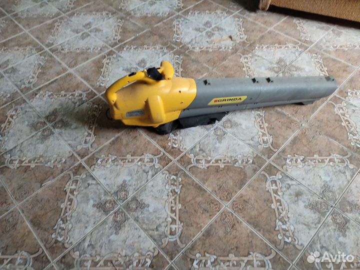 Садовый пылесос воздуходувка