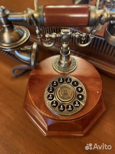 Ретро телефон стационарный