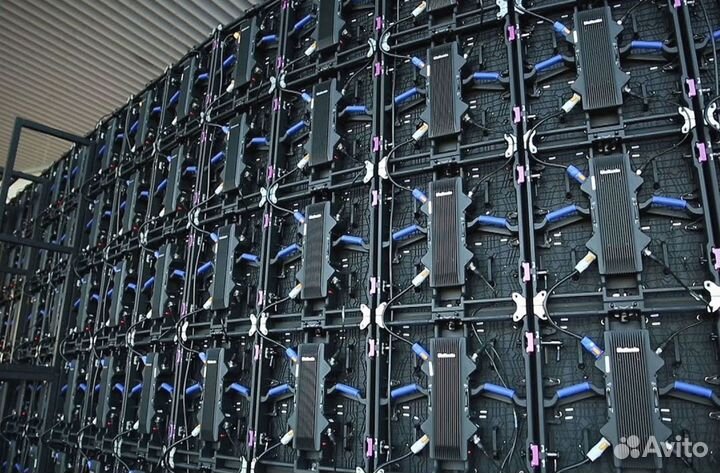 Светодиодный экран / Видеопилон / Рекламный экран