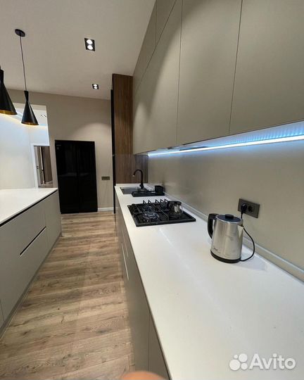 Кухонный гарнитур на заказ. Долговечные материалы