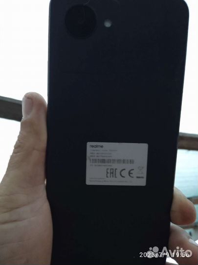 Realmi c30