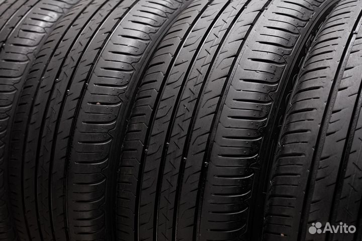 Goodyear EfficientGrip Performance SUV 225/55 R19 99V