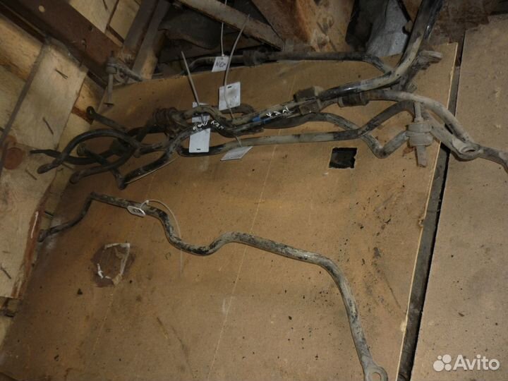 Поперечный стабилизатор передний Дэу нексия